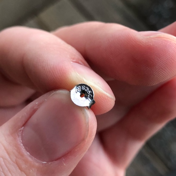 💎1 LEFT💎FLOWER HALO STUDS - Picture 6 of 8